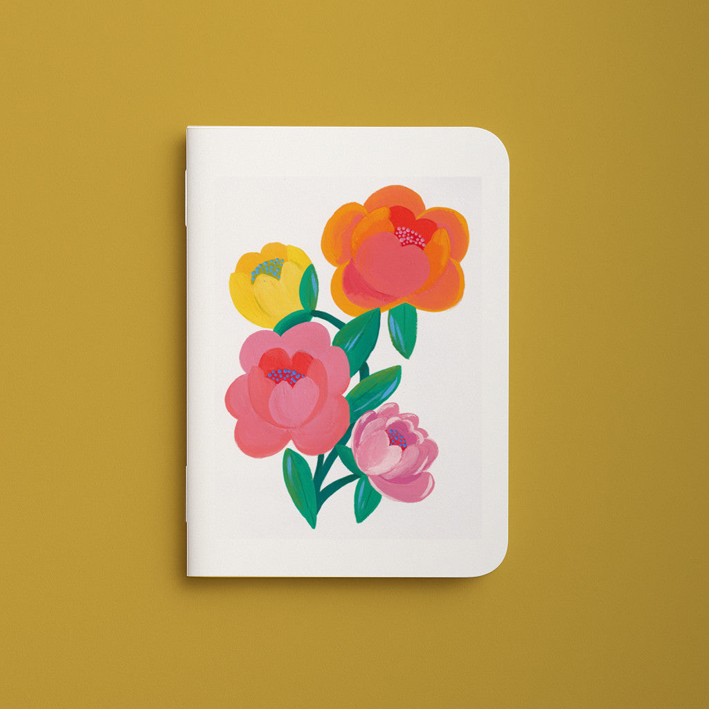 Carnet de poche Pivoines, couverture crème illustrée de pivoines orange et roses