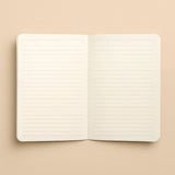 Carnet de poche Dahlias ouvert à plat, pages intérieures lignées de couleur ivoire