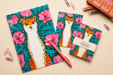 Gros pack guépard fleuri déballé à plat : carnet, carnet de poche, carte illustrée et stylo