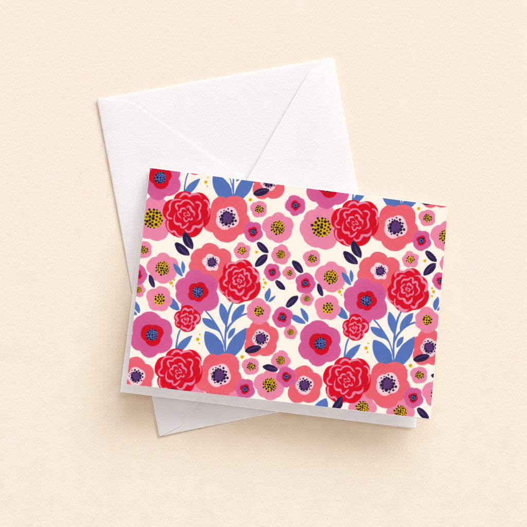 Mini carte pliée Jardin de roses et son enveloppe, semis de roses rouges et roses