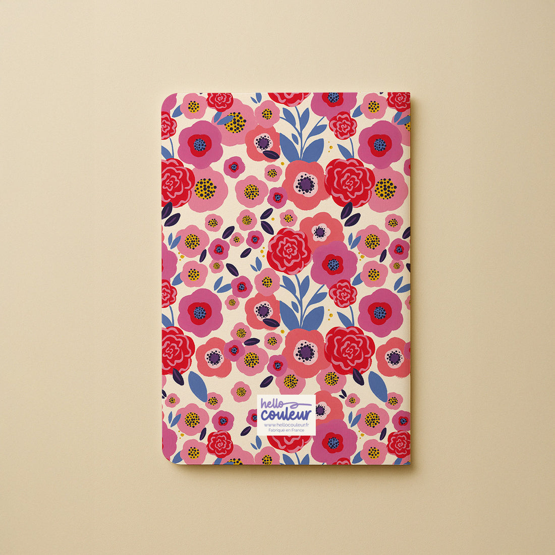 Dos du carnet A5 Festival de fleurs, motif floral rose et rouge et signature Hello couleur
