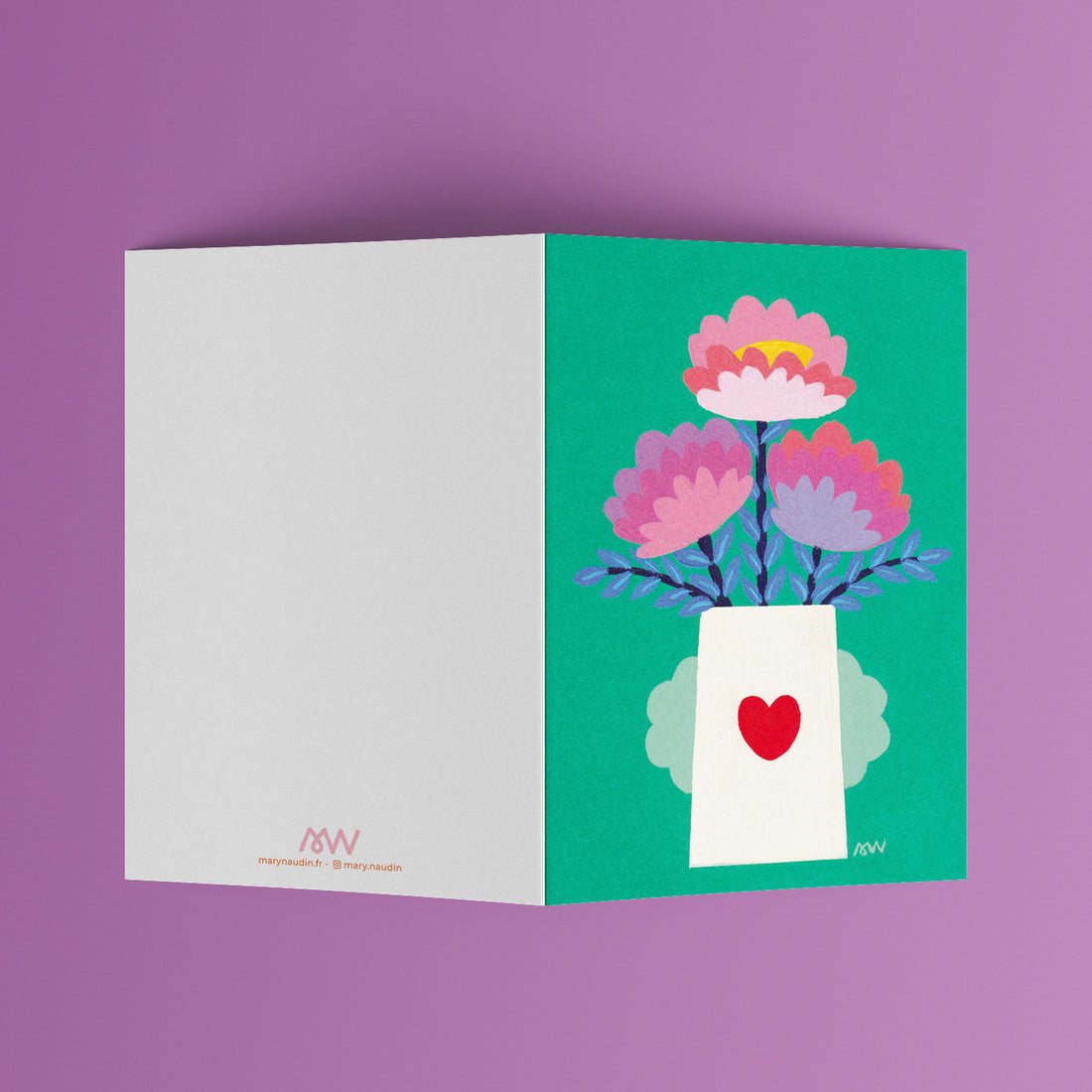 Carte pliée Vase avec Cœur dépliée, page intérieure vierge à gauche et vase fleuri à droite