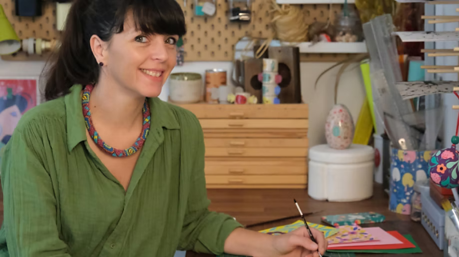 Mary, illustratrice de Hello couleur
